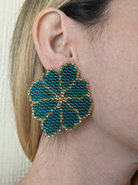 green Hand-woven earrings